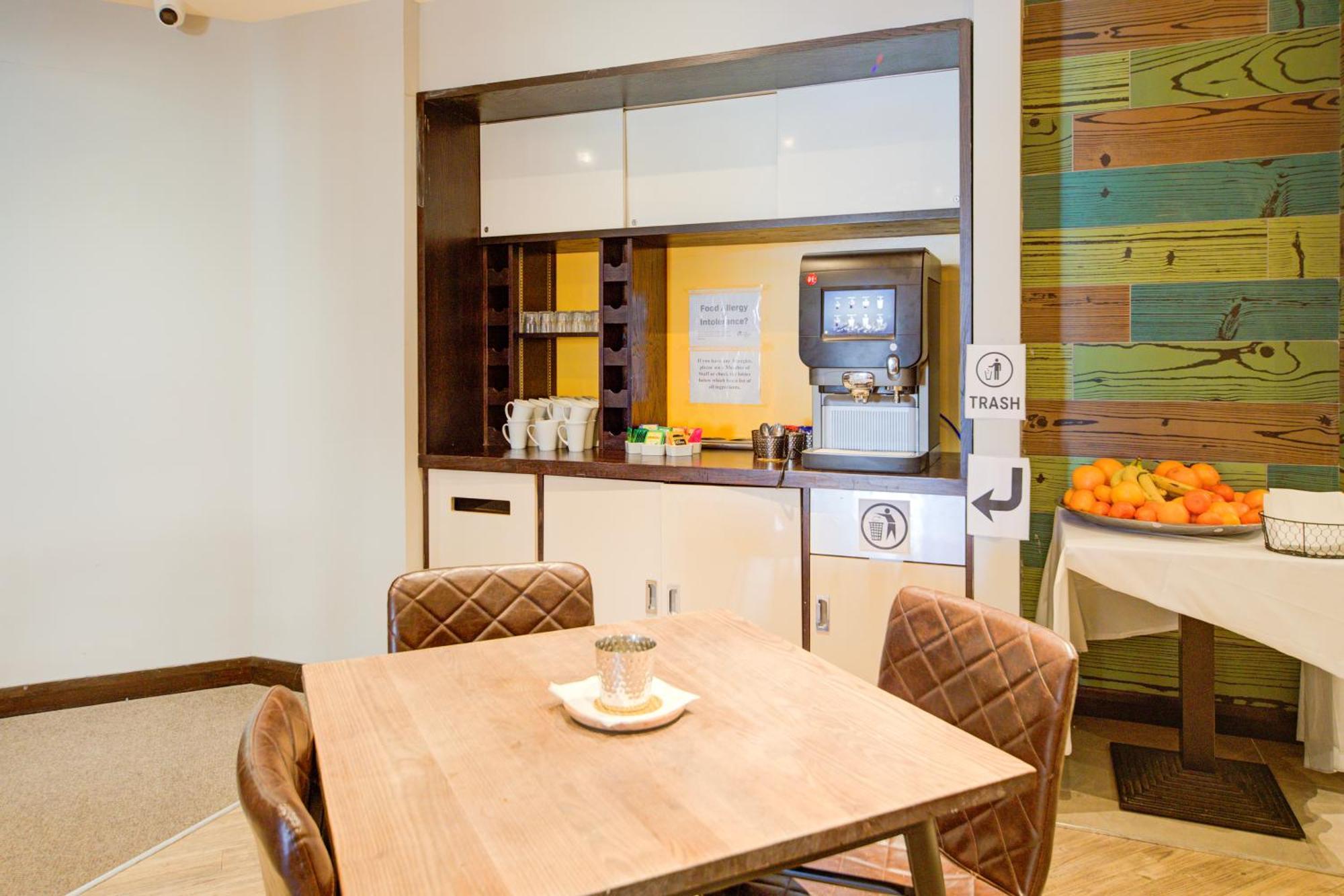 Belvilla Newport City Centre Hotel - Lifestyle Eksteriør bilde