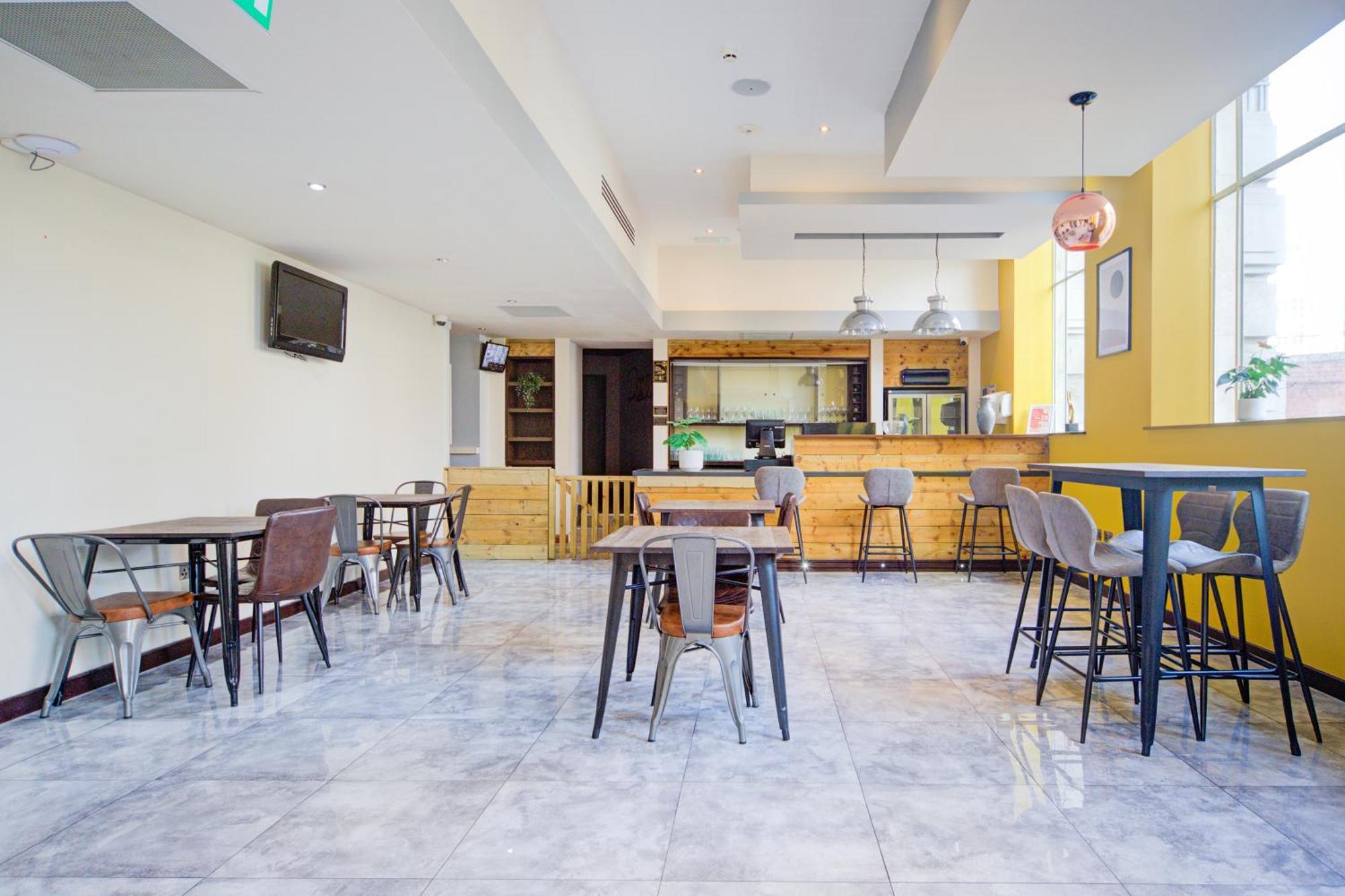 Belvilla Newport City Centre Hotel - Lifestyle Eksteriør bilde