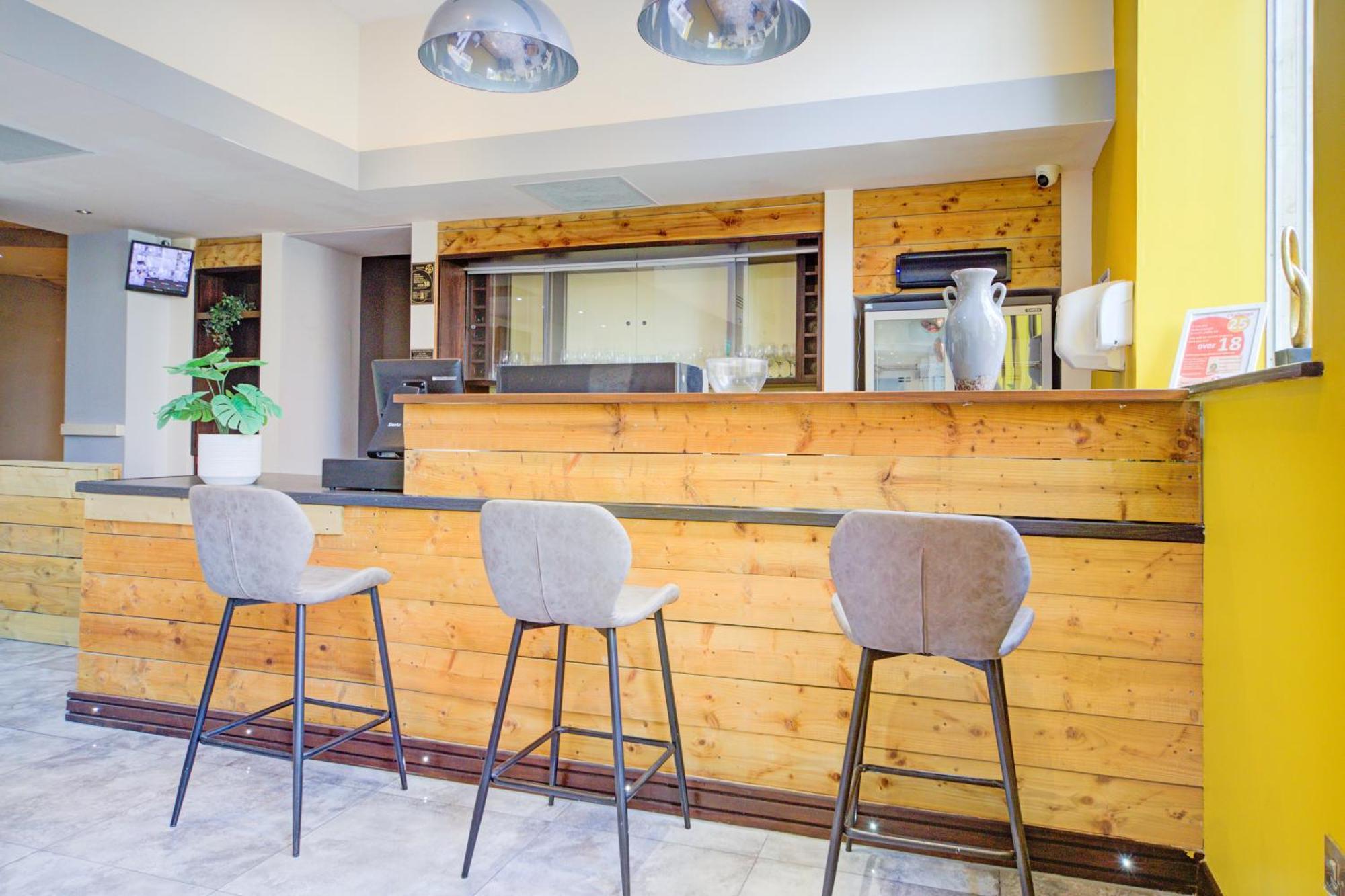 Belvilla Newport City Centre Hotel - Lifestyle Eksteriør bilde